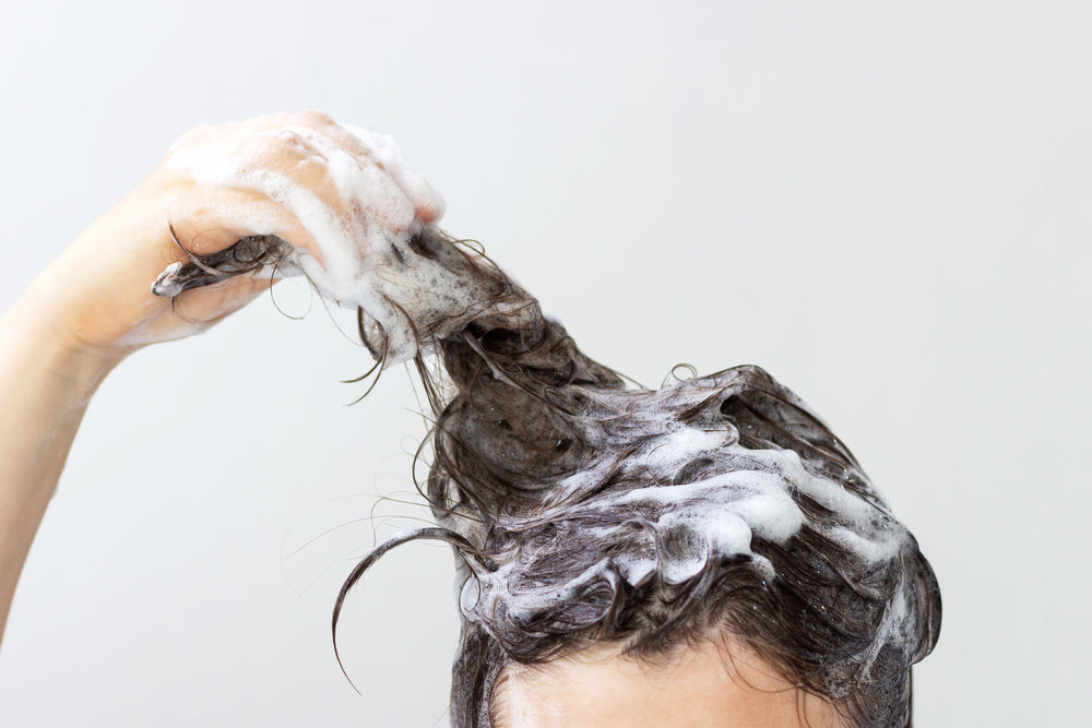 21 Harmful Shampoo Ingredients to Avoid (Some May Cause Hair Loss)